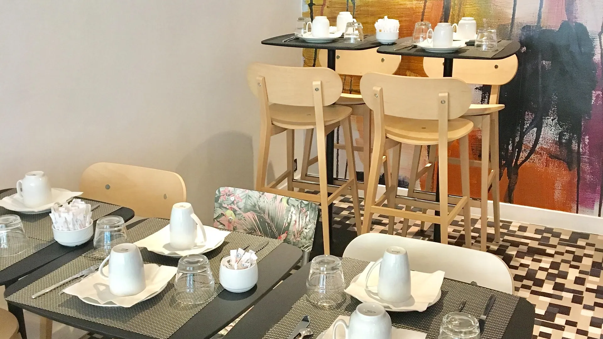 Ibis Styles Gare Saint Lazare Hotel Paříž