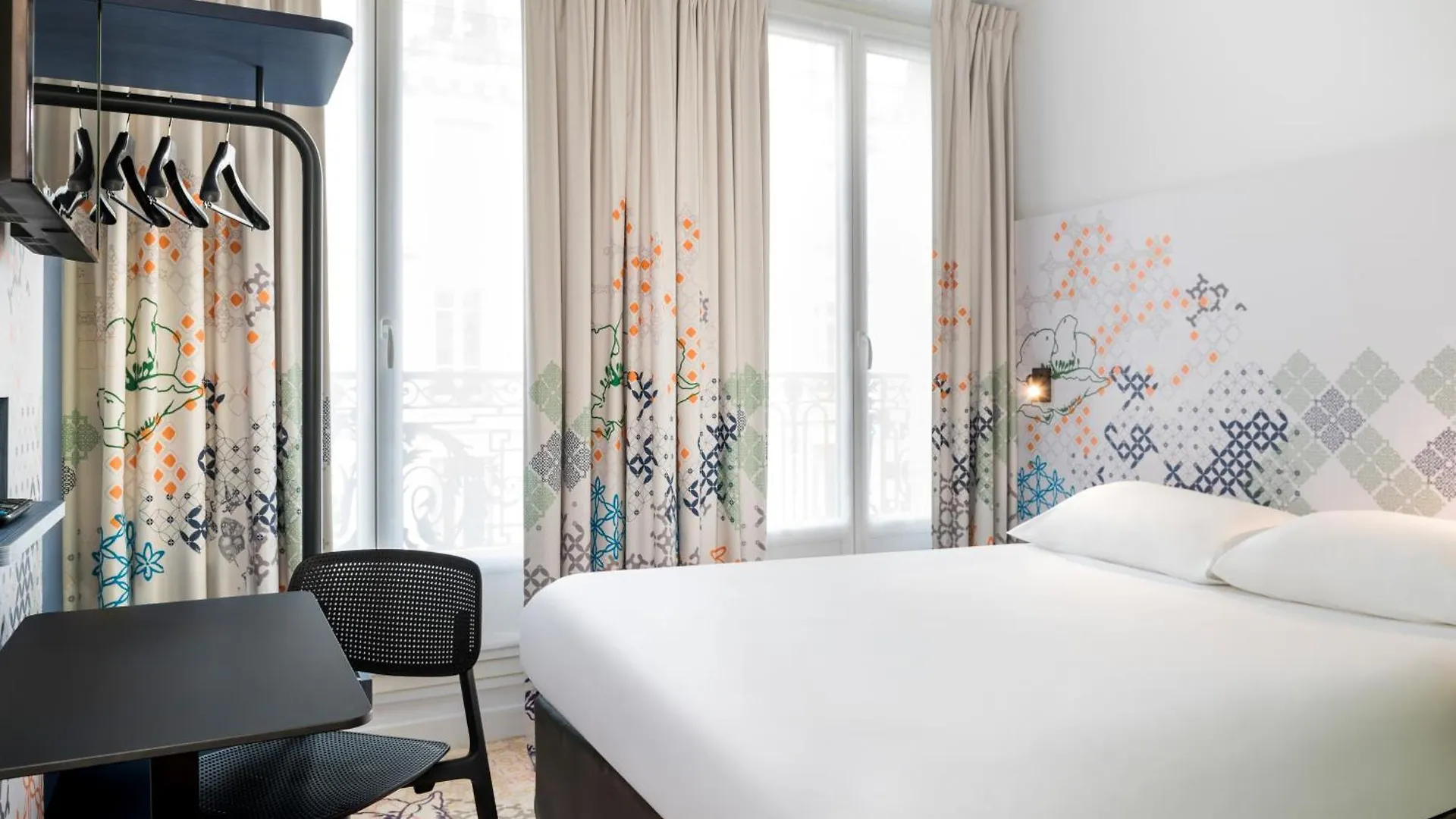 Ibis Styles Gare Saint Lazare 3* Paris