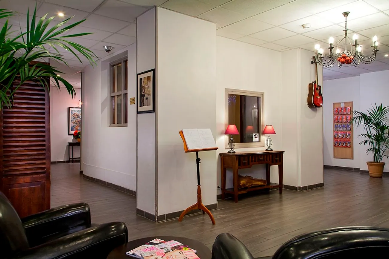 Ibis Styles Gare Saint Lazare Hotel Paris